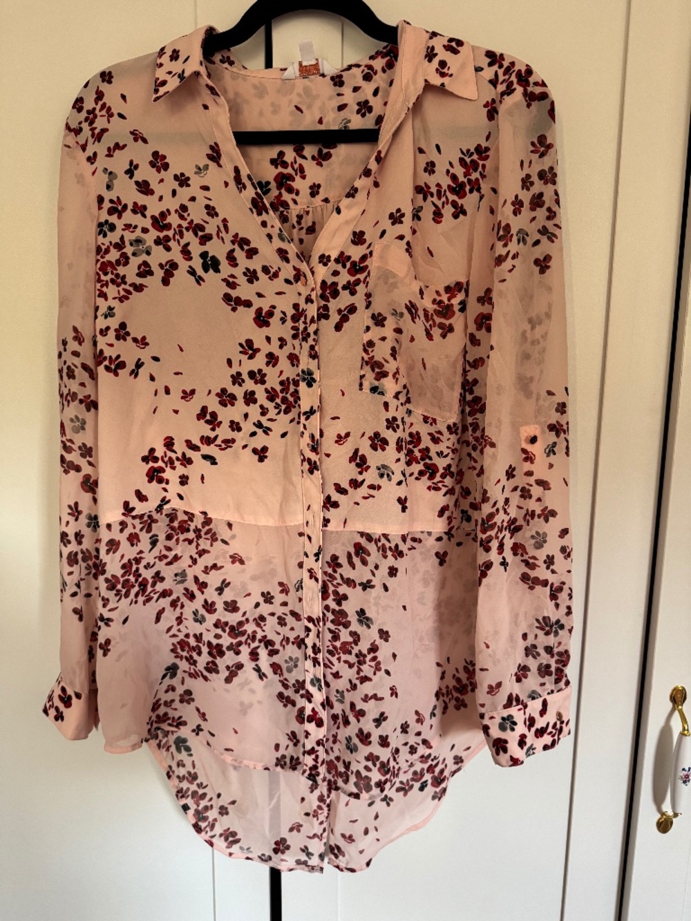 Candie’s XL Blush Floral Sheer High Low Button Down Blouse